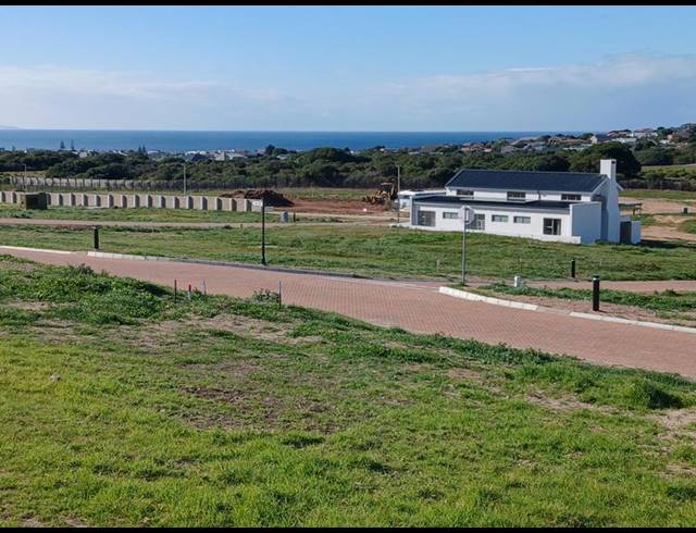 LAND FOR SALE IN STILBAAI-WES
